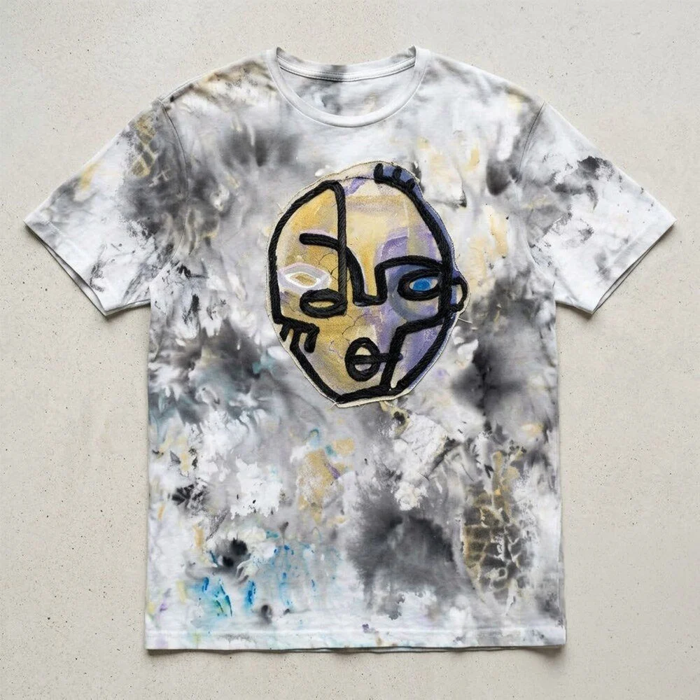 The Devil Wears 2 Anne Hathaway Distressed Face Shirt The Devil Wears 2 Merch HG
