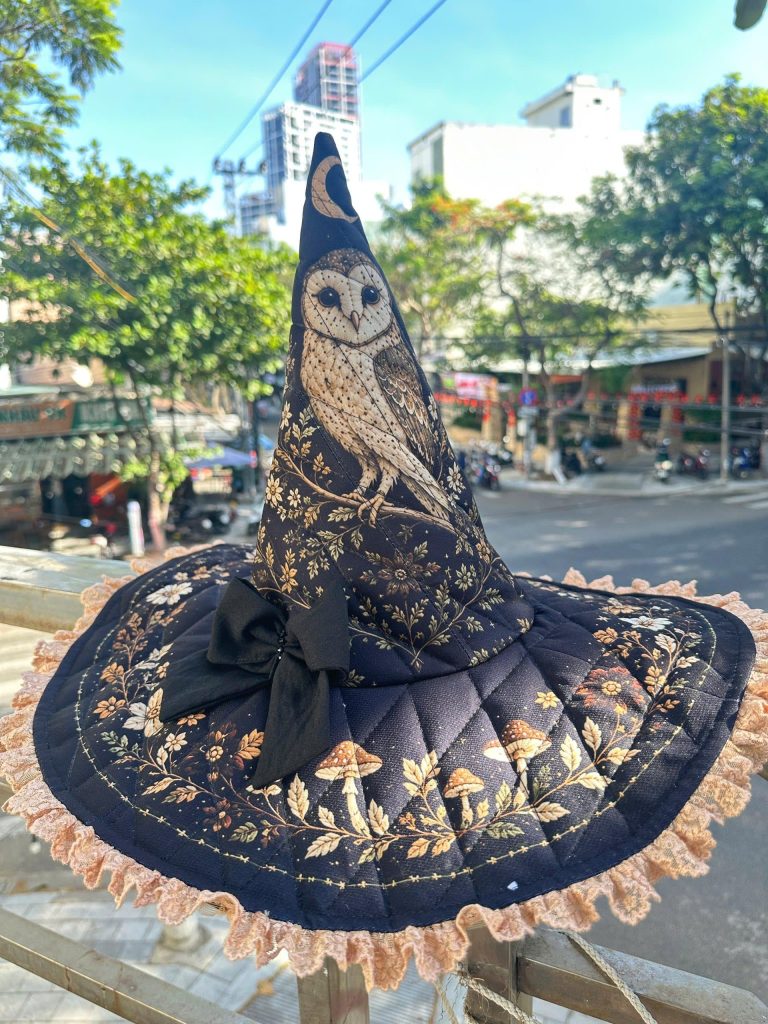 Witch Hat HG  Mystical Owl Wildflower Quilted Halloween